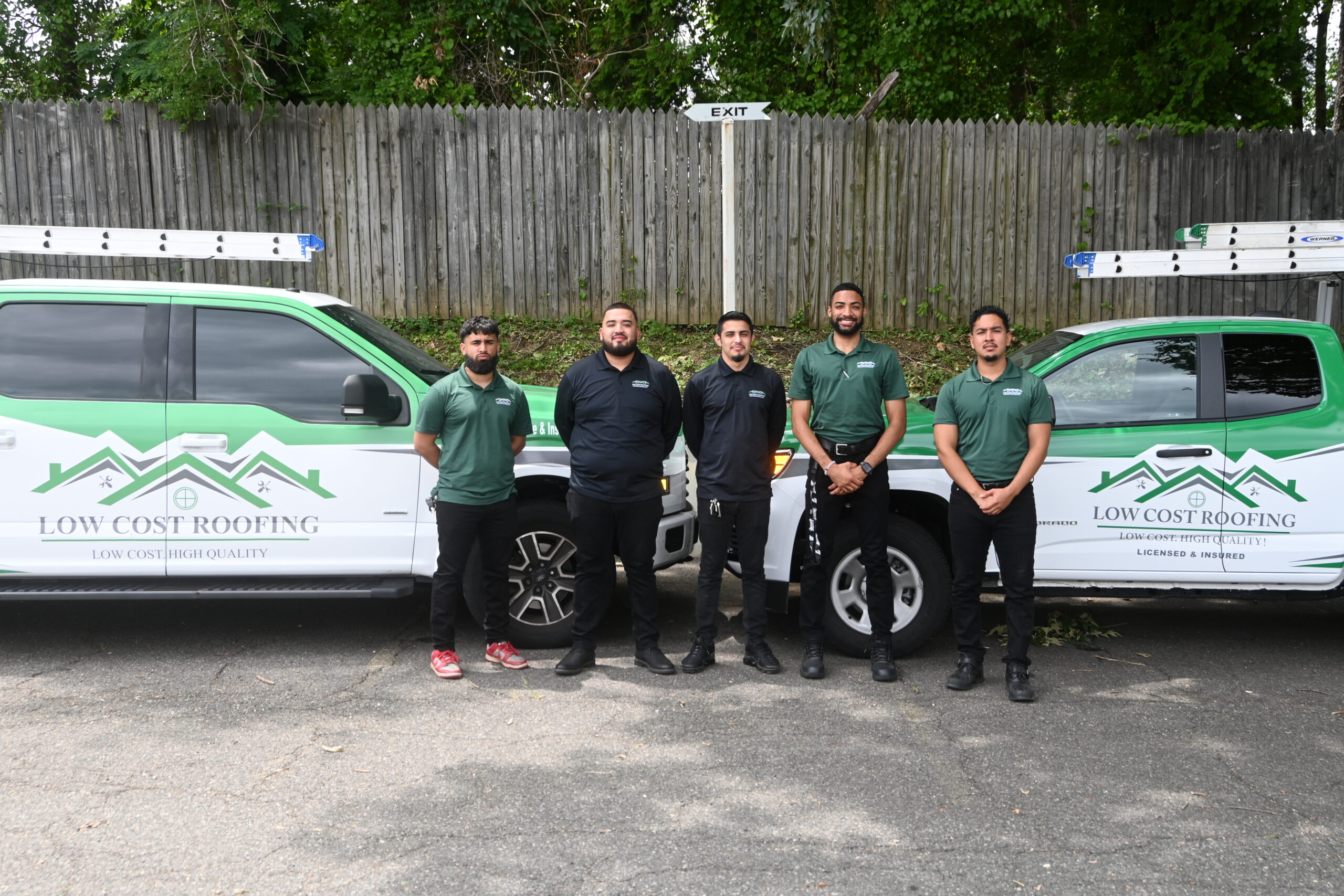 Low Cost Fencing team